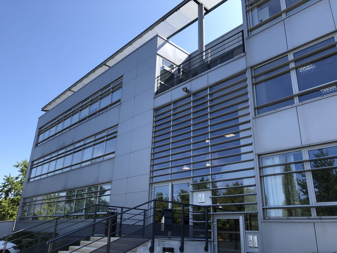 Bureau Saint-Priest 702m² Location bureau Saint-Priest Rhône OLBUR2200978 1